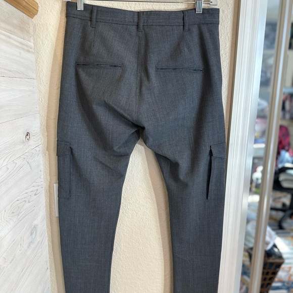 Patrizia Pepe size EU 48 =Us12 W made in Italy charcoal grey cargo cropped pants - Picture 4 of 15